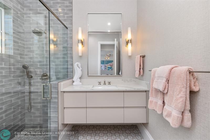 2520 Del Lago Dr, Fort Lauderdale, FL 33316 Photo