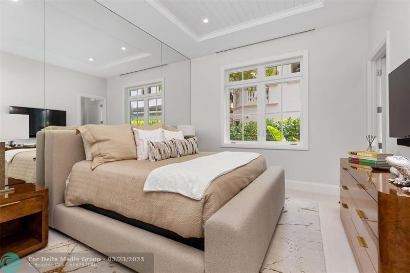 2520 Del Lago Dr, Fort Lauderdale, FL 33316 Photo