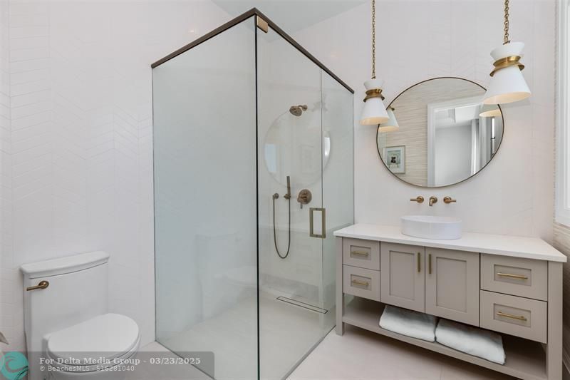 2520 Del Lago Dr, Fort Lauderdale, FL 33316 Photo