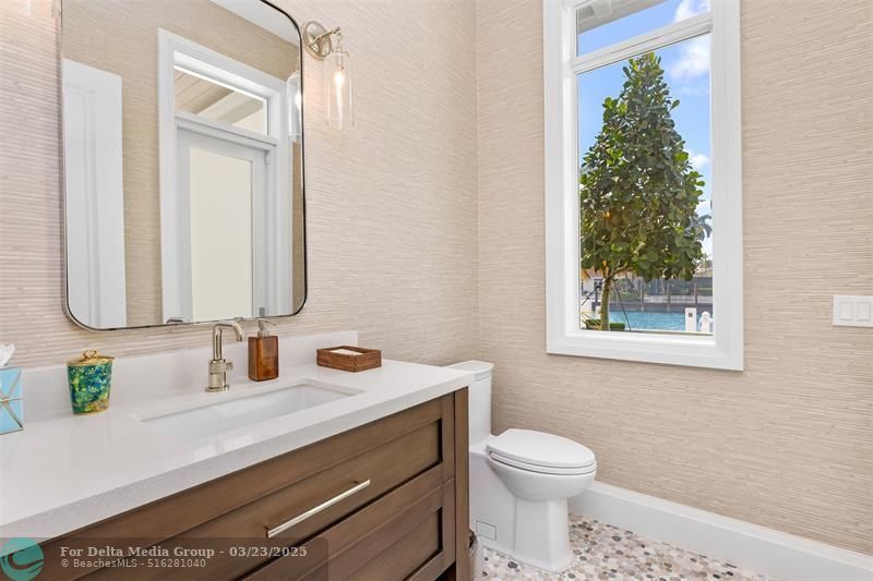 2520 Del Lago Dr, Fort Lauderdale, FL 33316 Photo