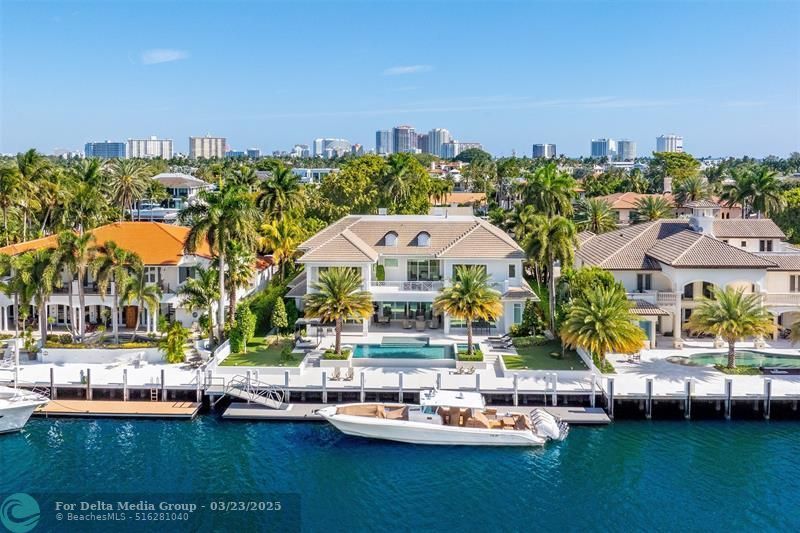 2520 Del Lago Dr, Fort Lauderdale, FL 33316 Photo