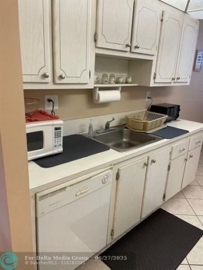 2649 NW 48th Ter, Unit 340, Lauderdale Lakes, FL 33313 Photo