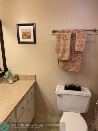 2649 NW 48th Ter, Unit 340, Lauderdale Lakes, FL 33313 Photo