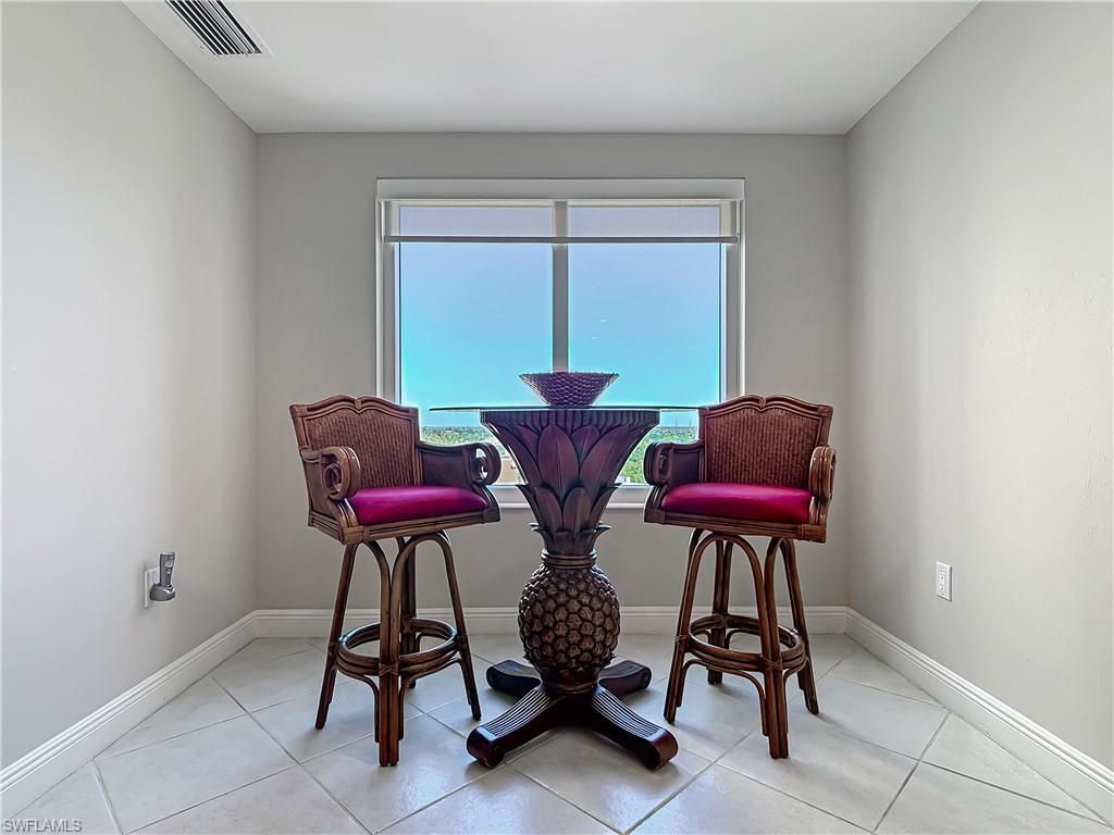 2745 1st St, Unit 1106, Fort Myers, FL 33916 Photo