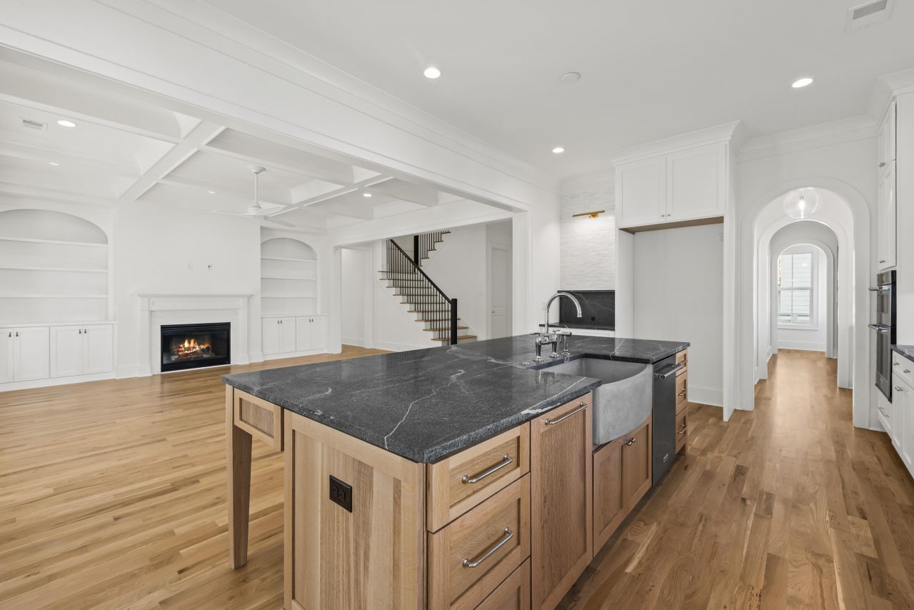 3893 Summerton Street Photo 16