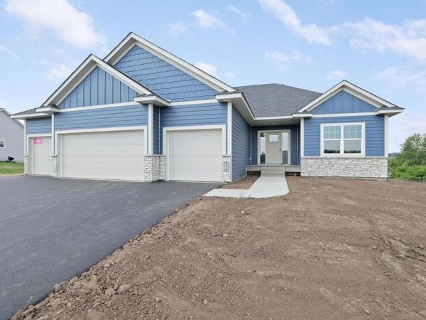 416 Moelter Lane, Hudson, WI 54016