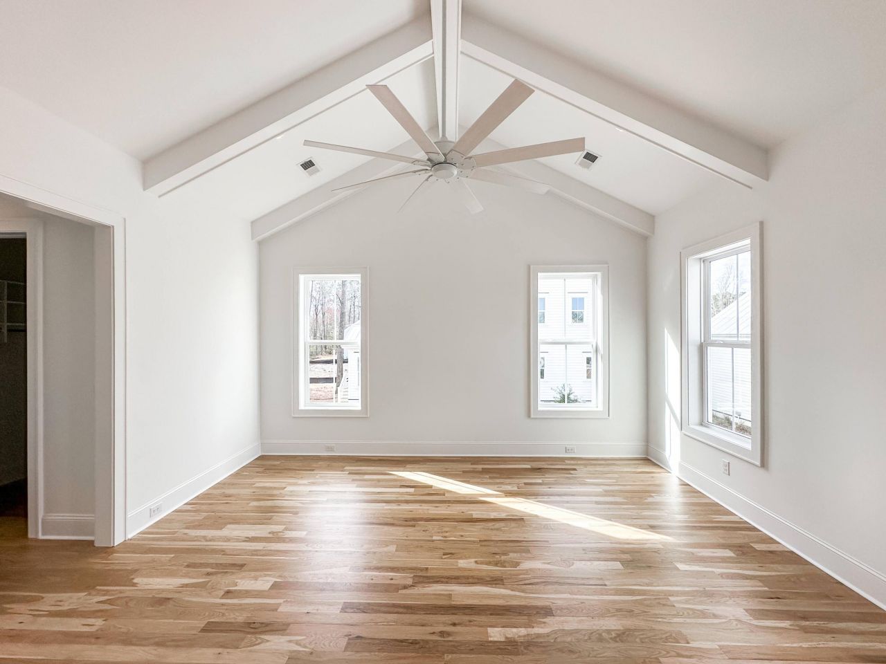 3889 Summerton Street Photo 14