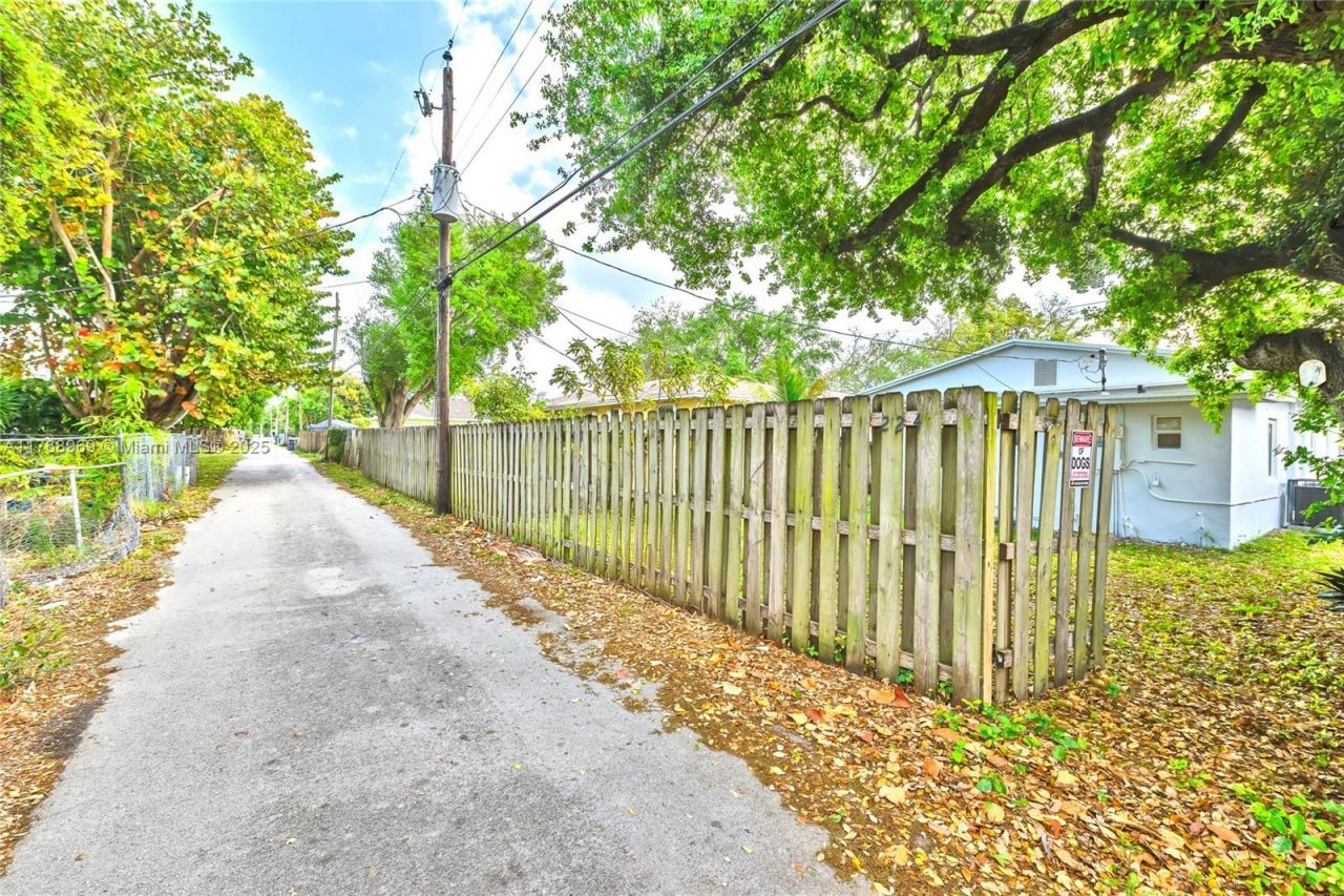 2243 Greene St, Hollywood, FL 33020 Photo