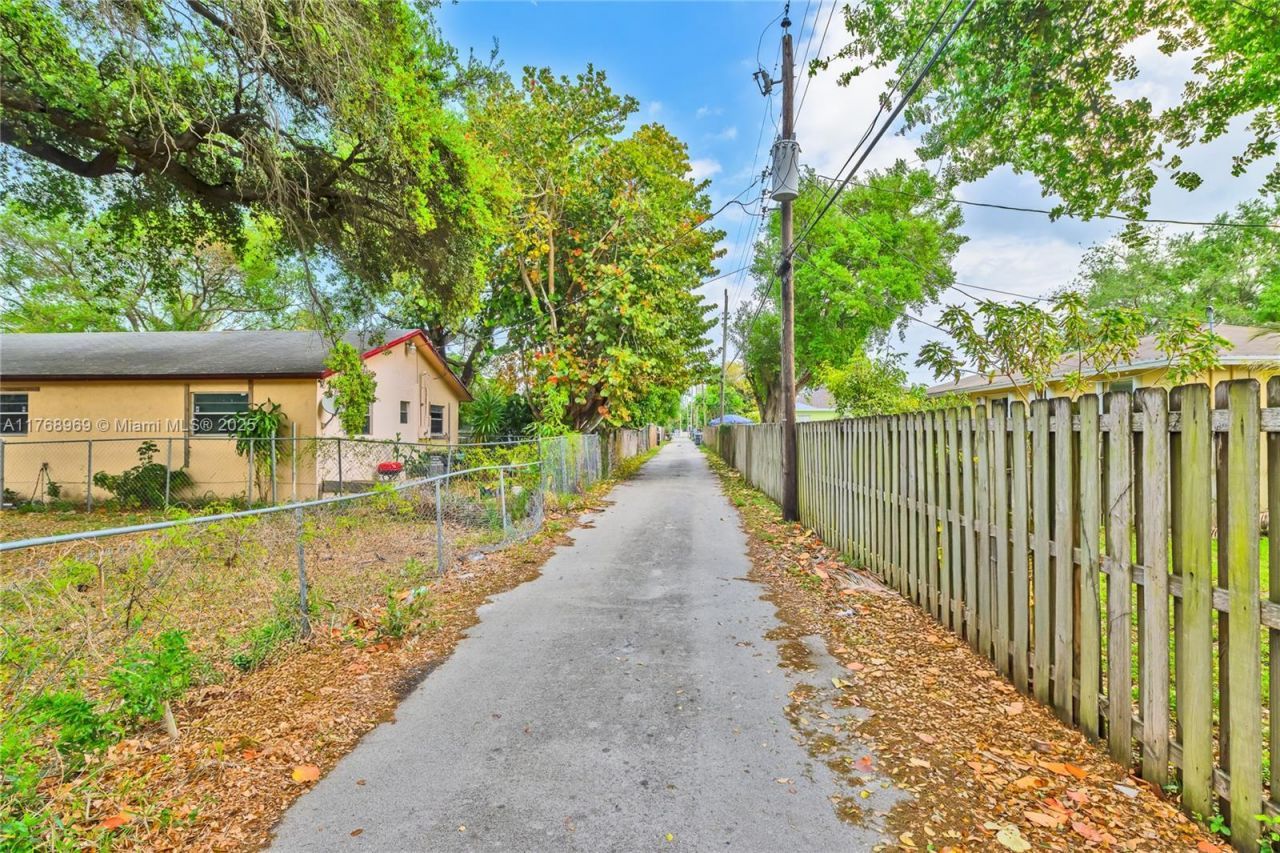 2243 Greene St, Hollywood, FL 33020 Photo