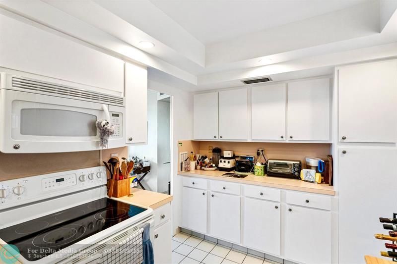 3333 NE 34th St, Unit 1504, Fort Lauderdale, FL 33308 Photo