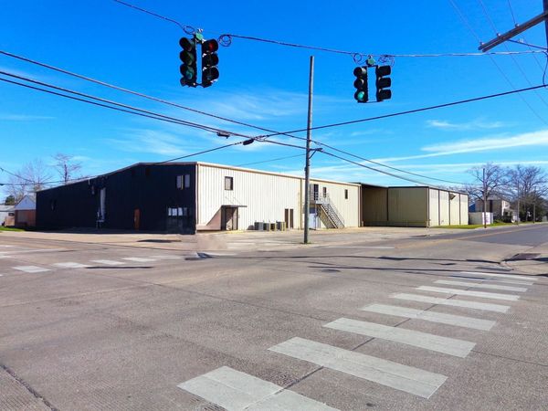 502 7th St, Lake Charles, LA 70601