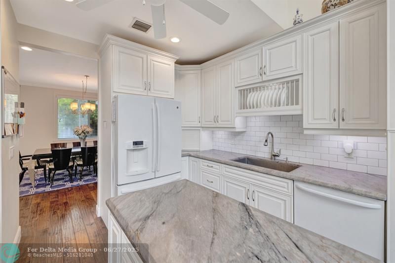 216 SE 10th St, Fort Lauderdale, FL 33316 Photo