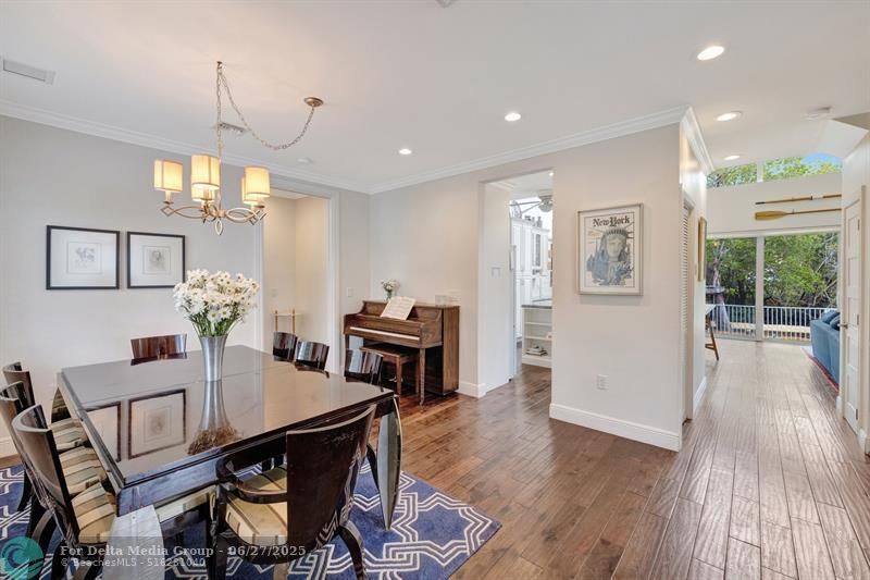 216 SE 10th St, Fort Lauderdale, FL 33316 Photo