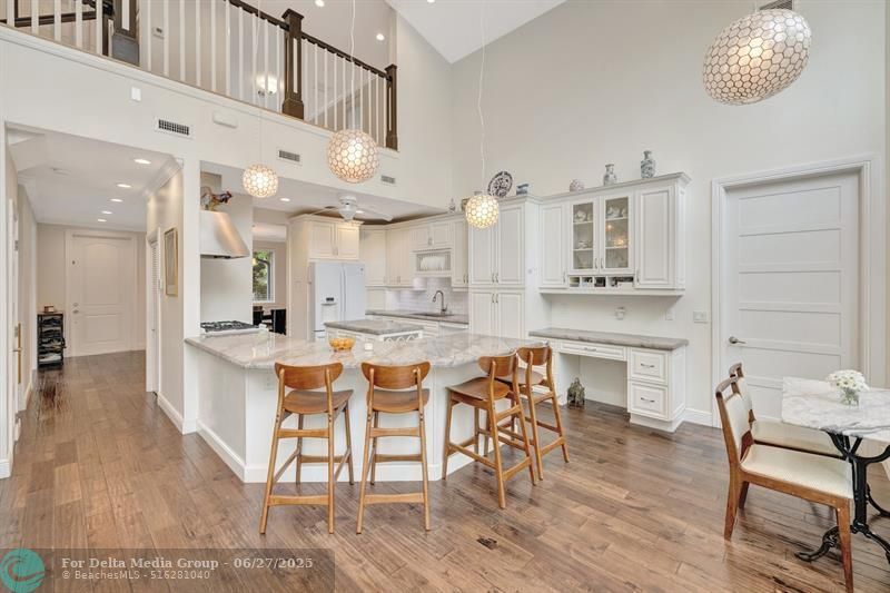 216 SE 10th St, Fort Lauderdale, FL 33316 Photo