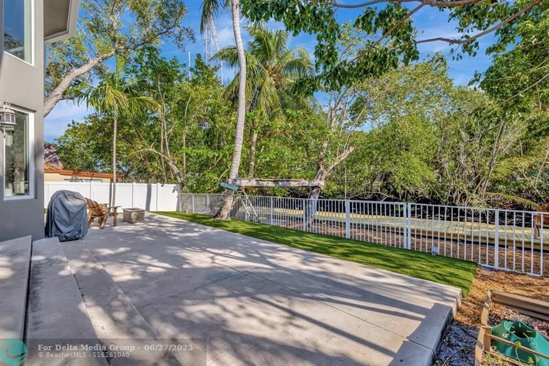 216 SE 10th St, Fort Lauderdale, FL 33316 Photo