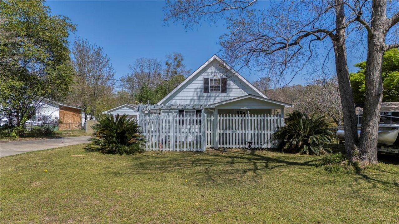 273 Belvedere Drive Photo 45