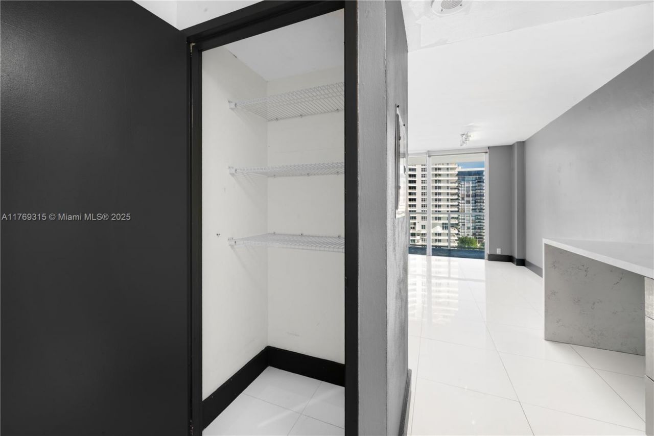 3301 NE 5th Ave, Unit 1212, Miami, FL 33137 Photo