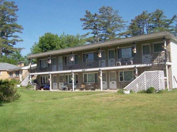 55 Paradise Road, Unit 7, Bridgewater, NH 03222