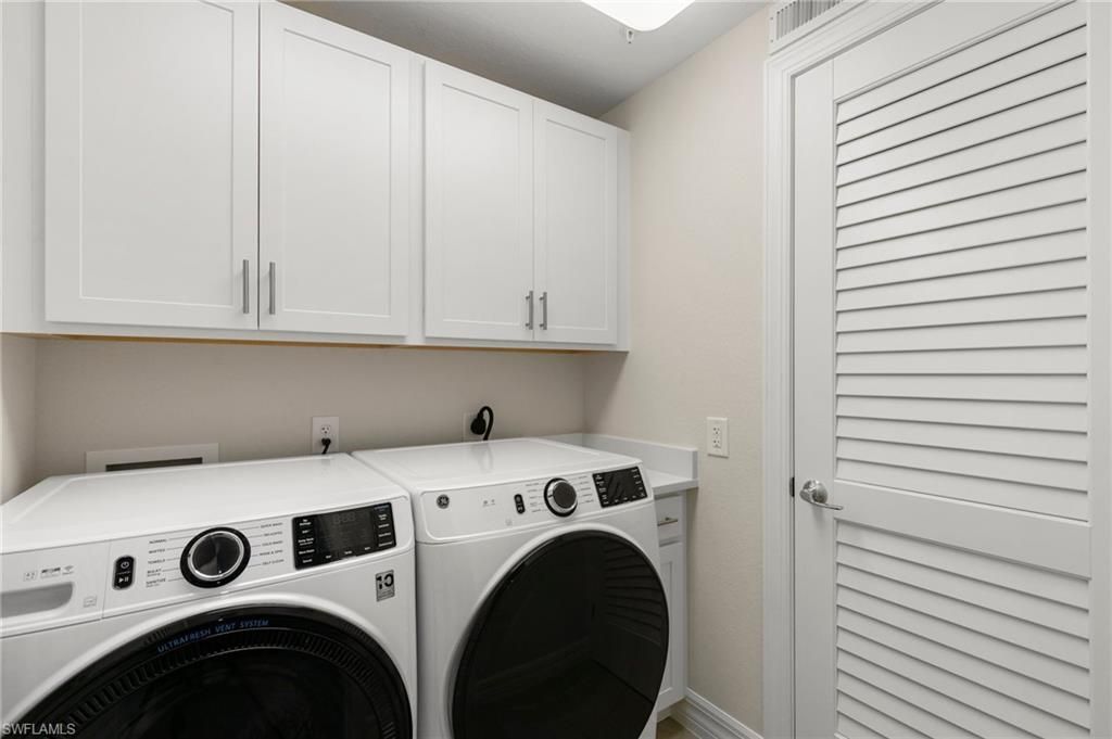 238 Indies Dr E, Unit 101, Naples, FL 34114 Photo