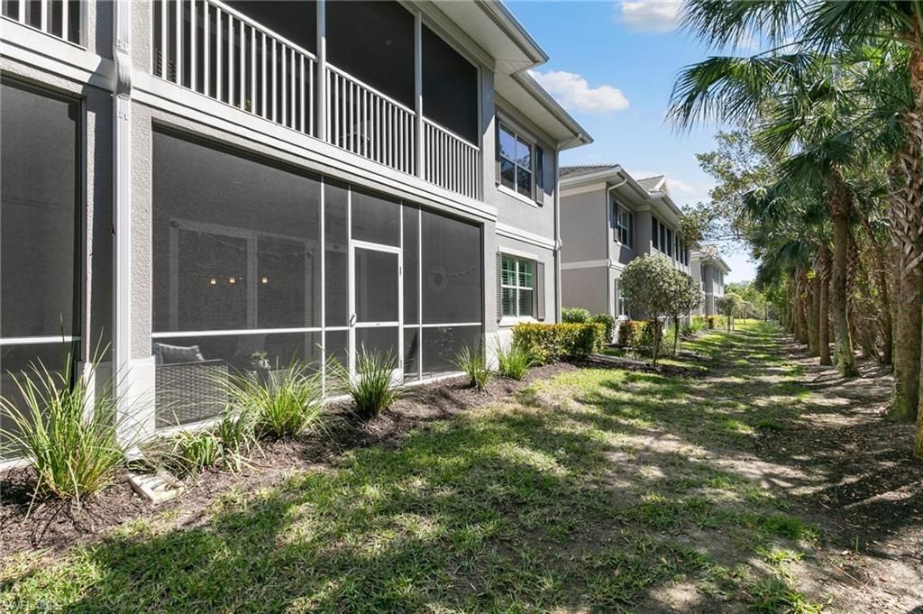 238 Indies Dr E, Unit 101, Naples, FL 34114 Photo