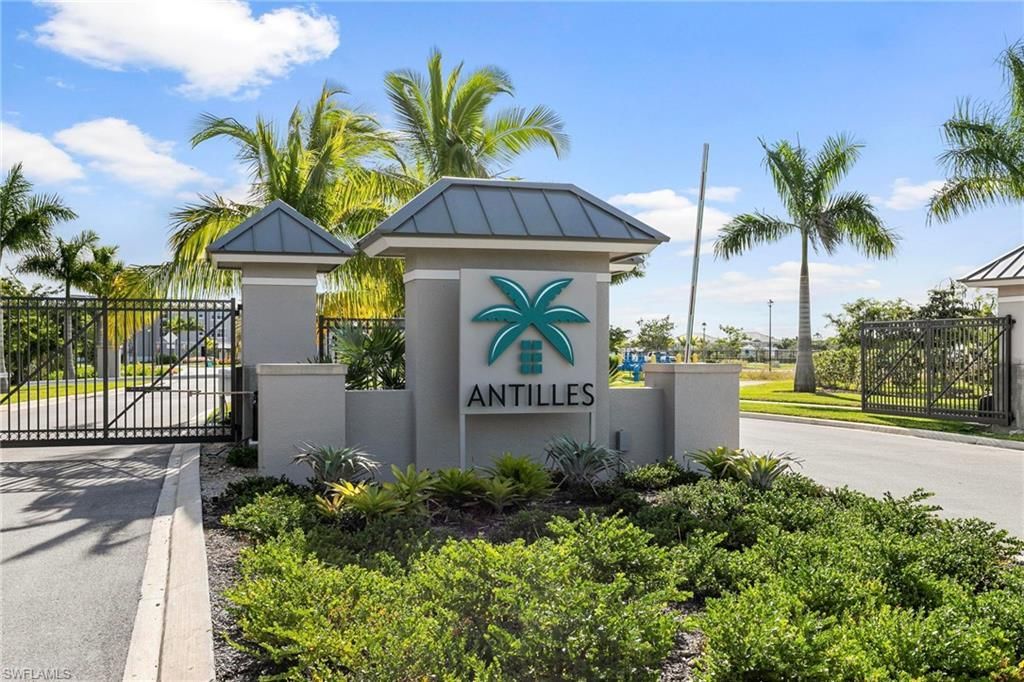 238 Indies Dr E, Unit 101, Naples, FL 34114 Photo