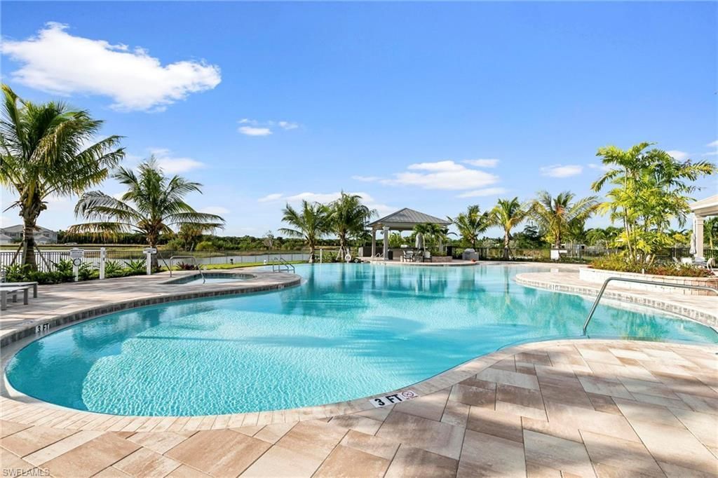 238 Indies Dr E, Unit 101, Naples, FL 34114 Photo
