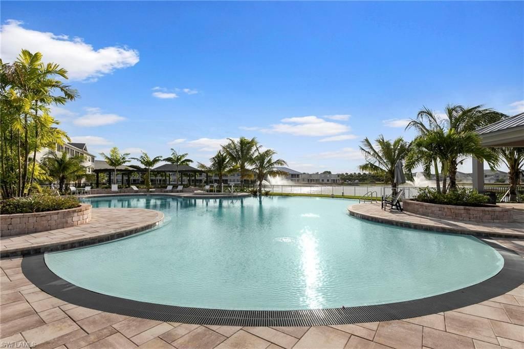 238 Indies Dr E, Unit 101, Naples, FL 34114 Photo