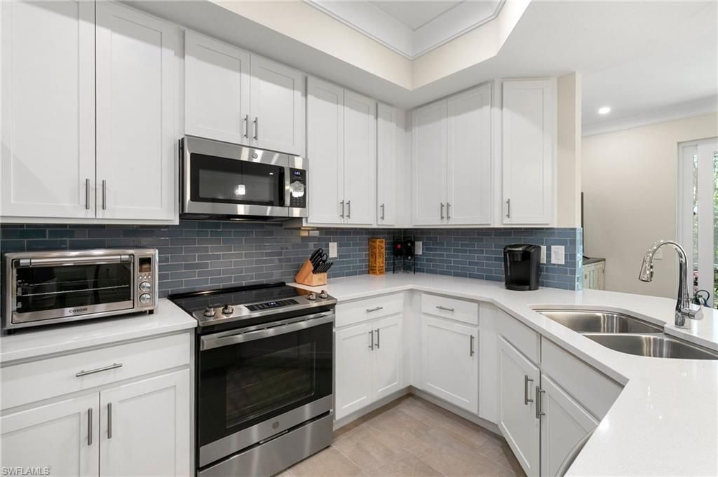 238 Indies Dr E, Unit 101, Naples, FL 34114 Photo