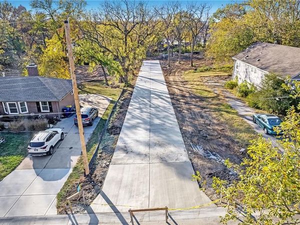 6610 Florence Street, Mission, KS 66202