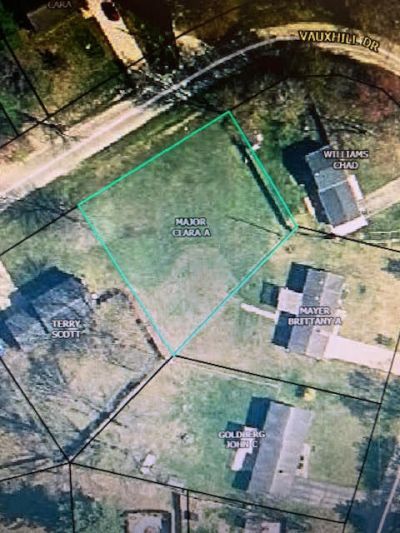 34173 Vauxhill Drive, Paw Paw, MI 49079 Main Photo