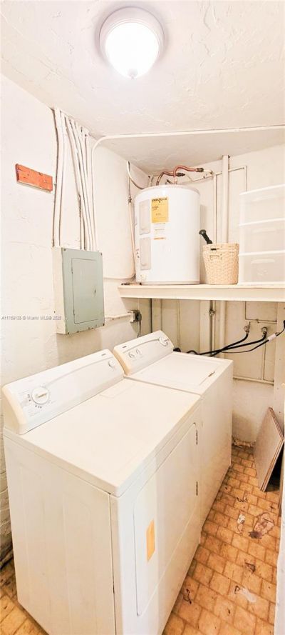 14241 Memorial Hwy, Unit 9F, Miami, FL 33161 Photo