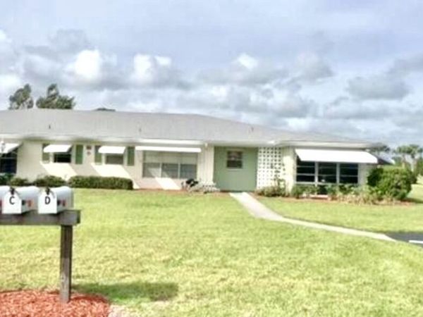 905 Savannas Point Drive, Unit D, Fort Pierce, FL 34982