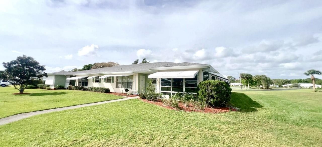 905 Savannas Point Drive, Unit D, Fort Pierce, FL 34982 Photo