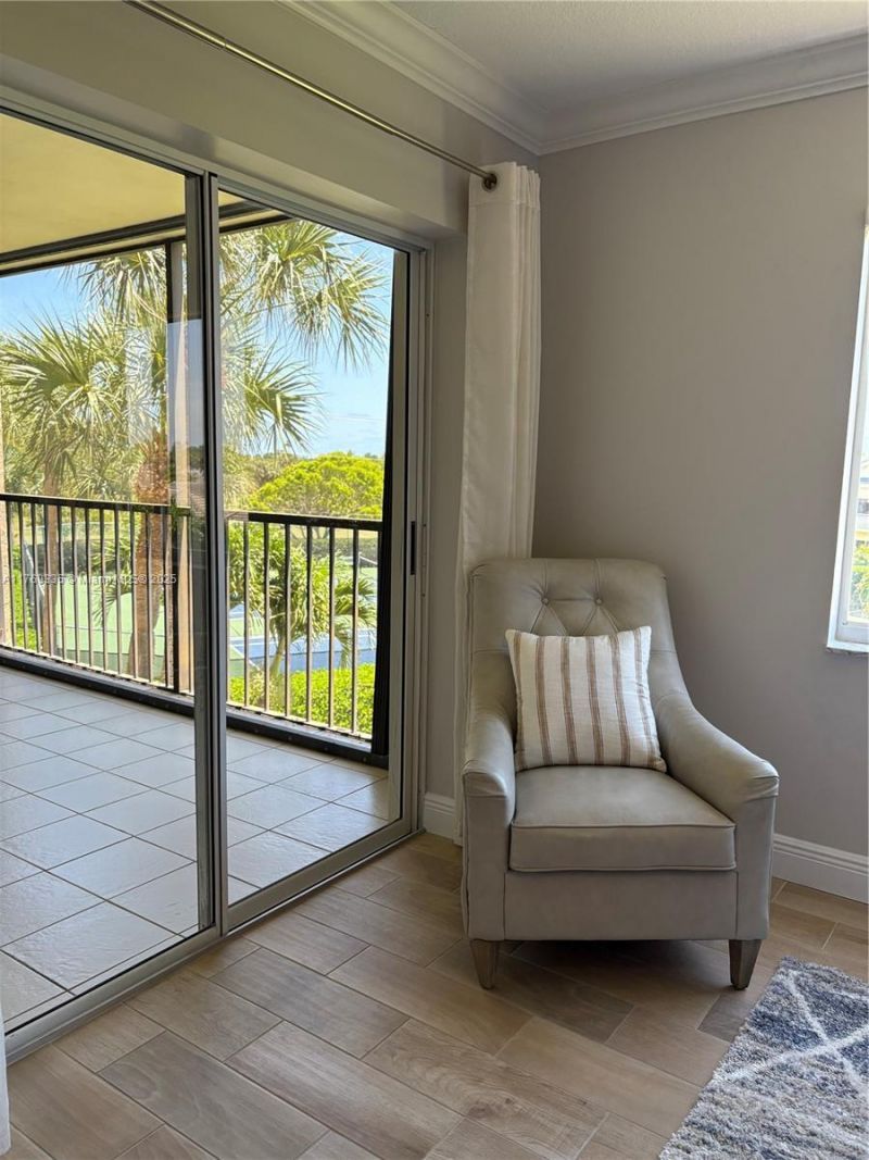 275 Palm Ave, Unit A303, Jupiter, FL 33477 Photo