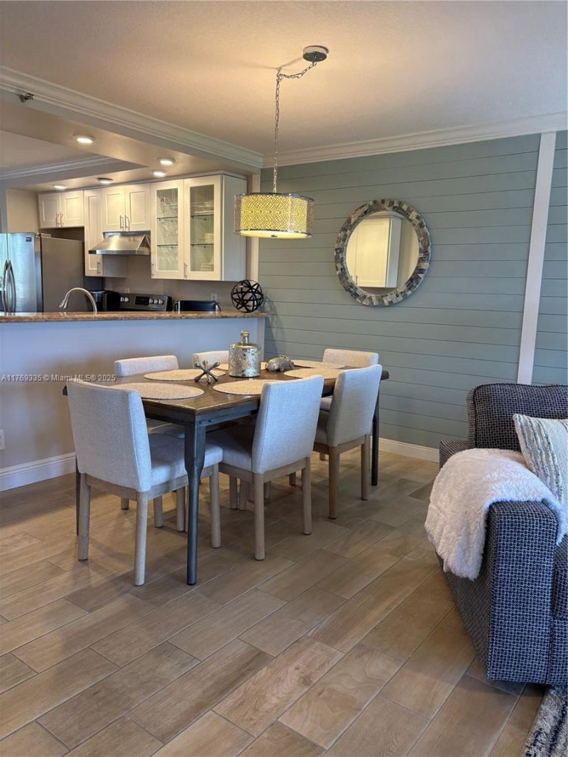 275 Palm Ave, Unit A303, Jupiter, FL 33477 Photo