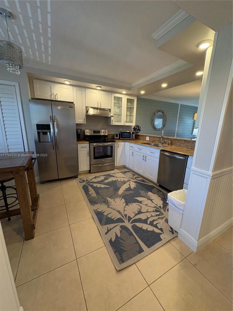 275 Palm Ave, Unit A303, Jupiter, FL 33477 Photo