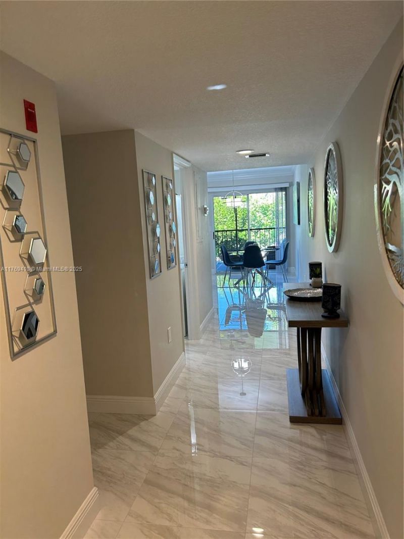 275 Palm Ave, Unit D205, Jupiter, FL 33477 Photo