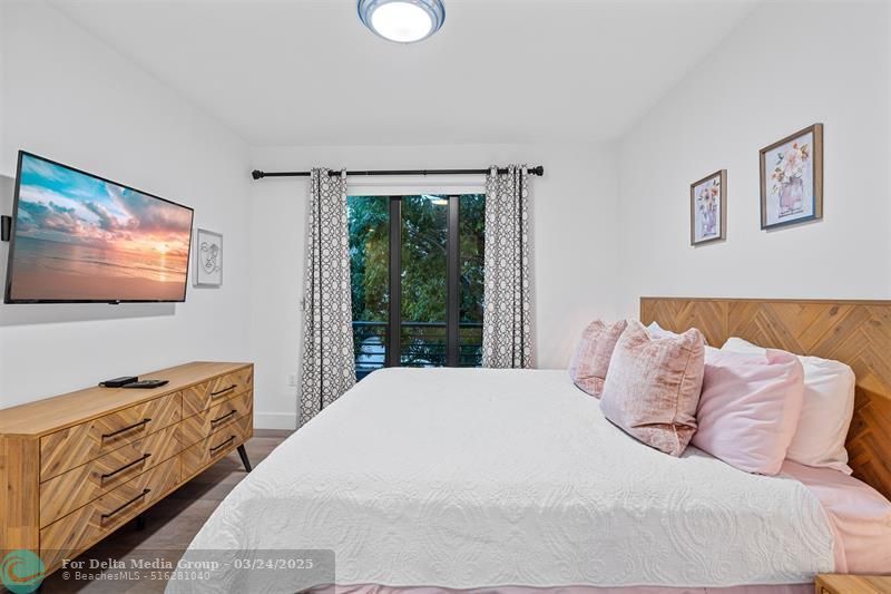 605 NE 15th Avenue, Fort Lauderdale, FL 33304 Photo