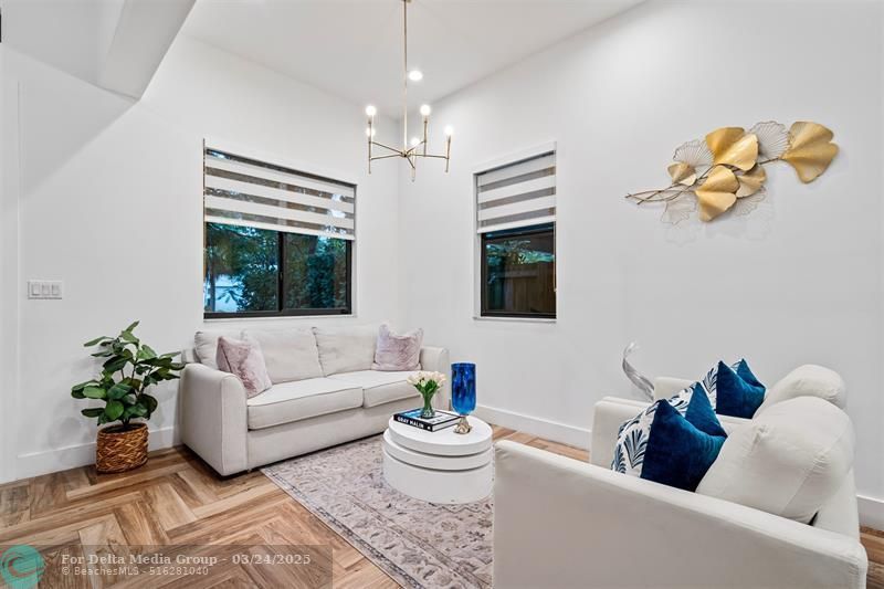 605 NE 15th Avenue, Fort Lauderdale, FL 33304 Photo