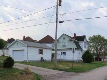 510 S CHESTNUT STREET, SCOTTDALE, PA 15683