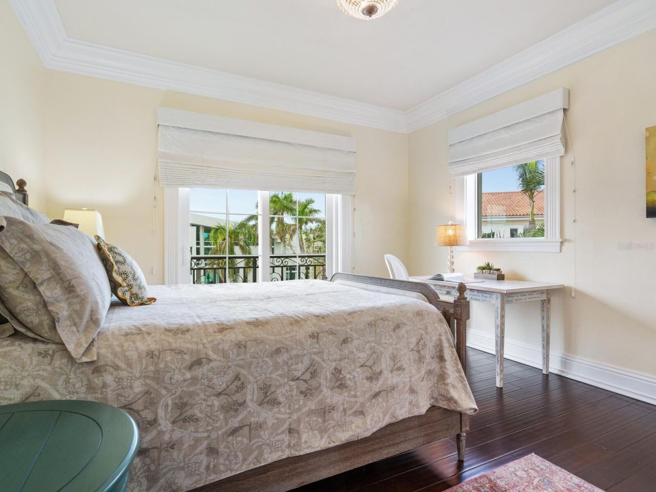 4129 Roberts Point Circle, Sarasota, FL 34242 Photo