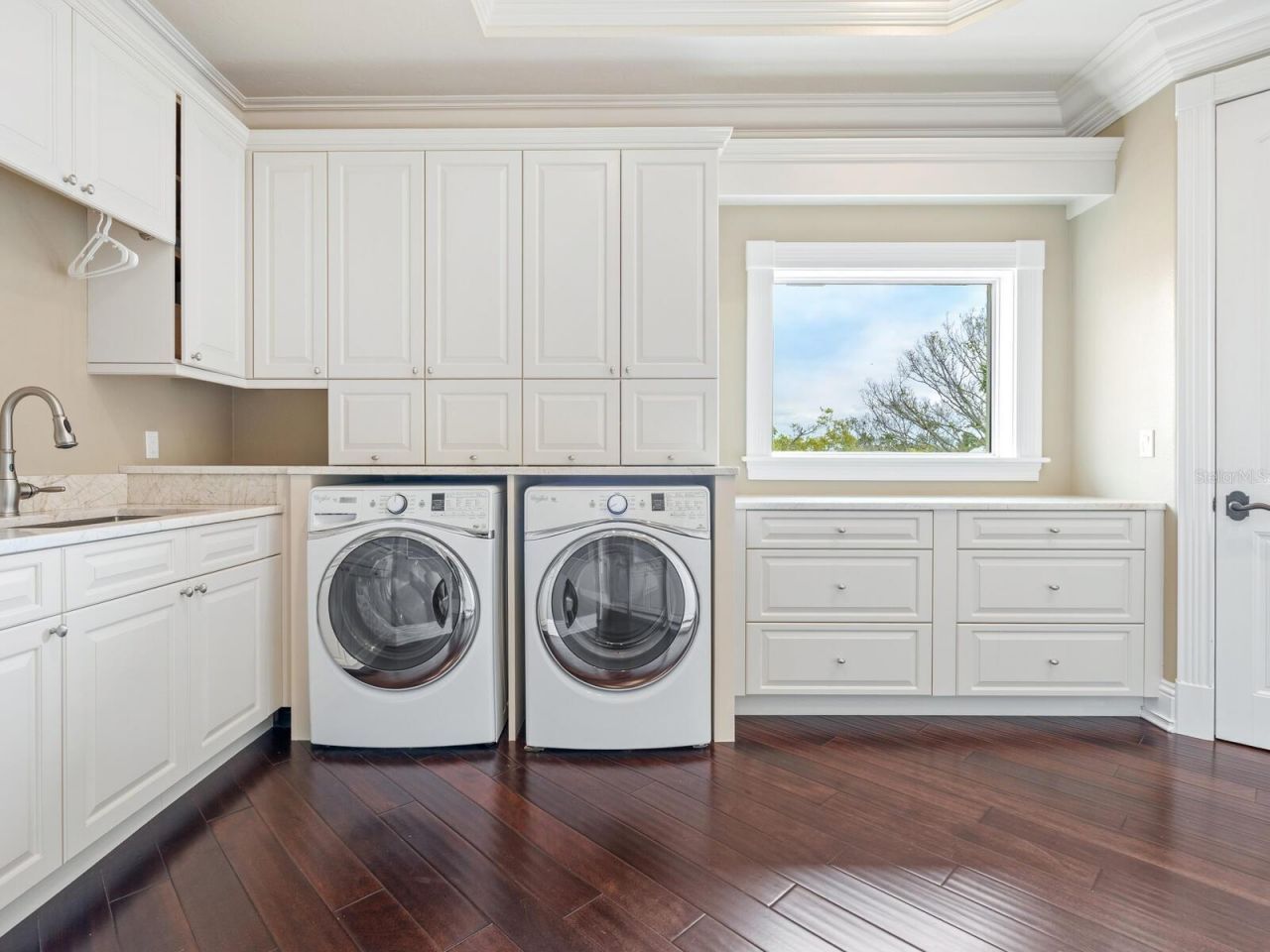 4129 Roberts Point Circle, Sarasota, FL 34242 Photo