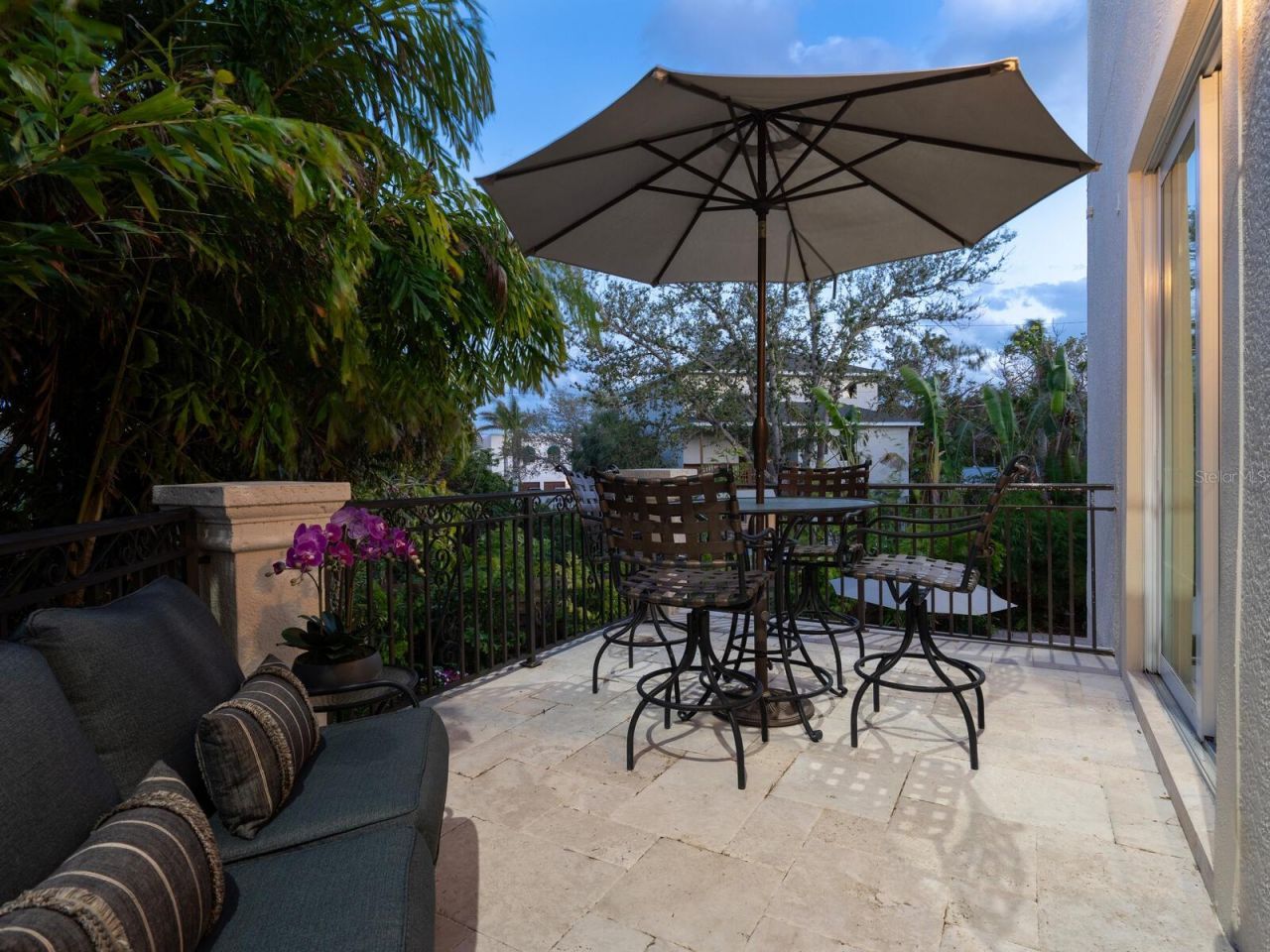 4129 Roberts Point Circle, Sarasota, FL 34242 Photo