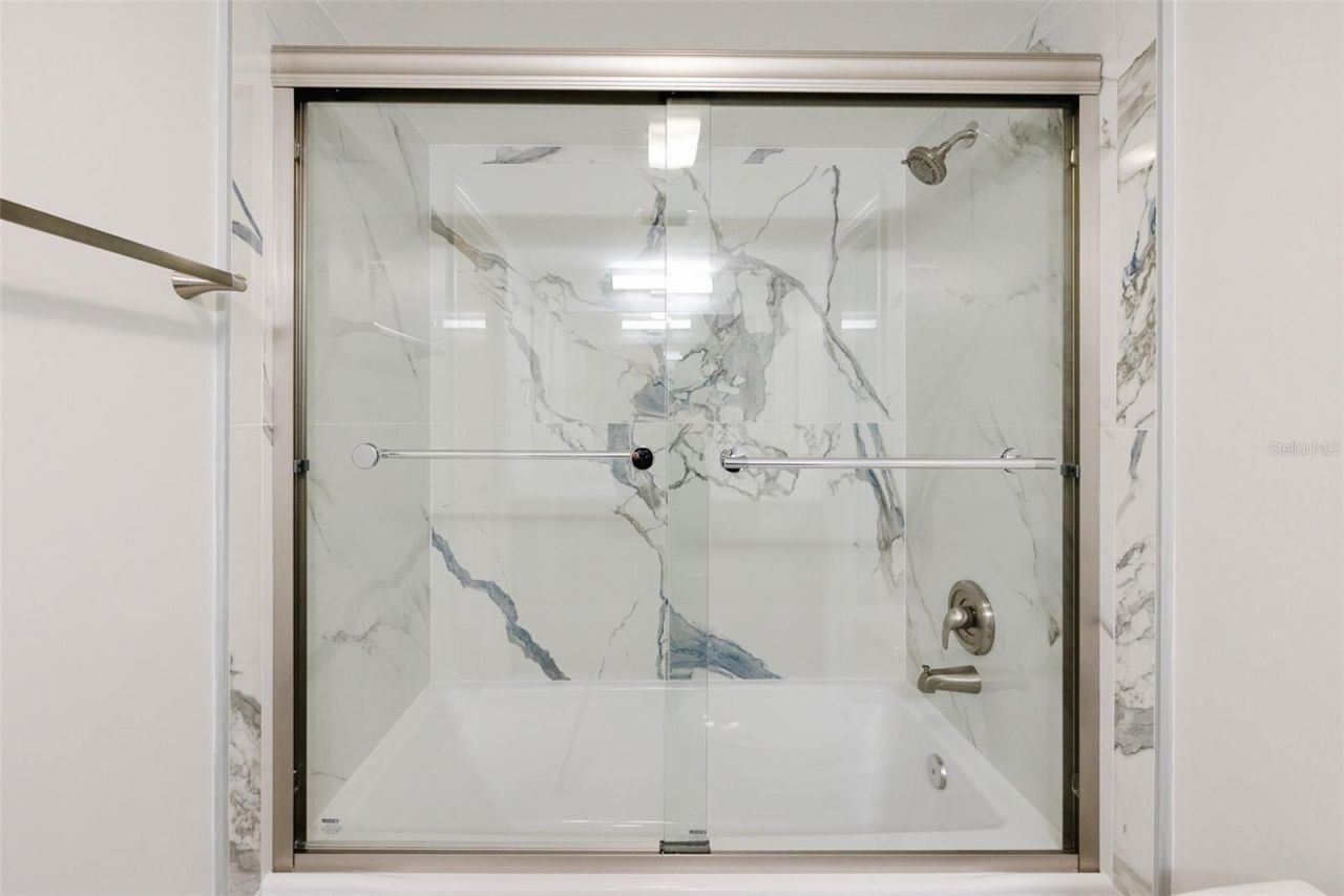 5604 Doral Drive, Sarasota, FL 34243 Photo