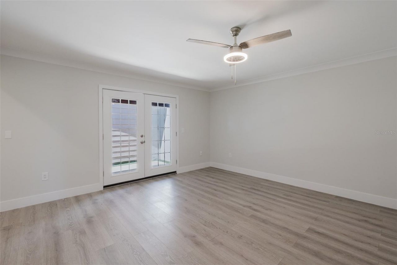 5604 Doral Drive, Sarasota, FL 34243 Photo