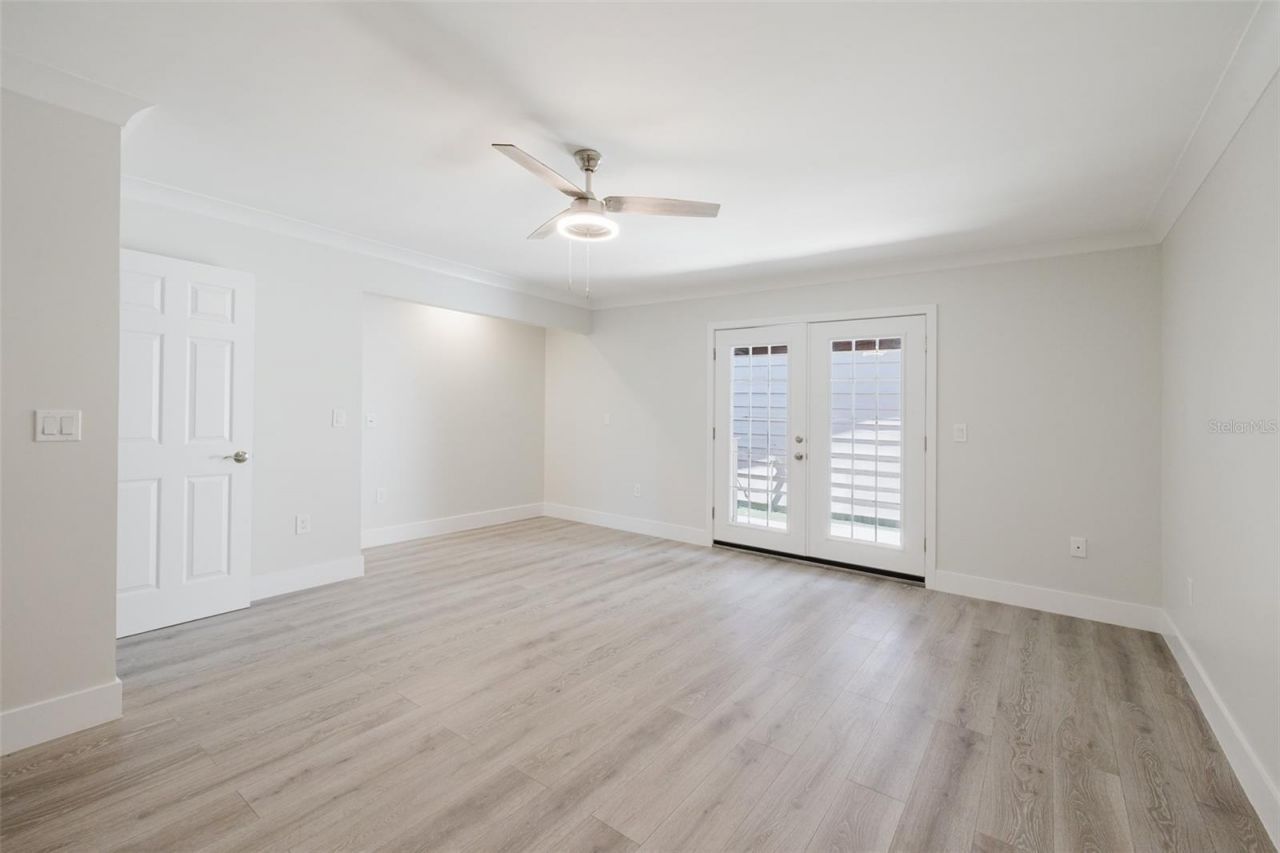 5604 Doral Drive, Sarasota, FL 34243 Photo