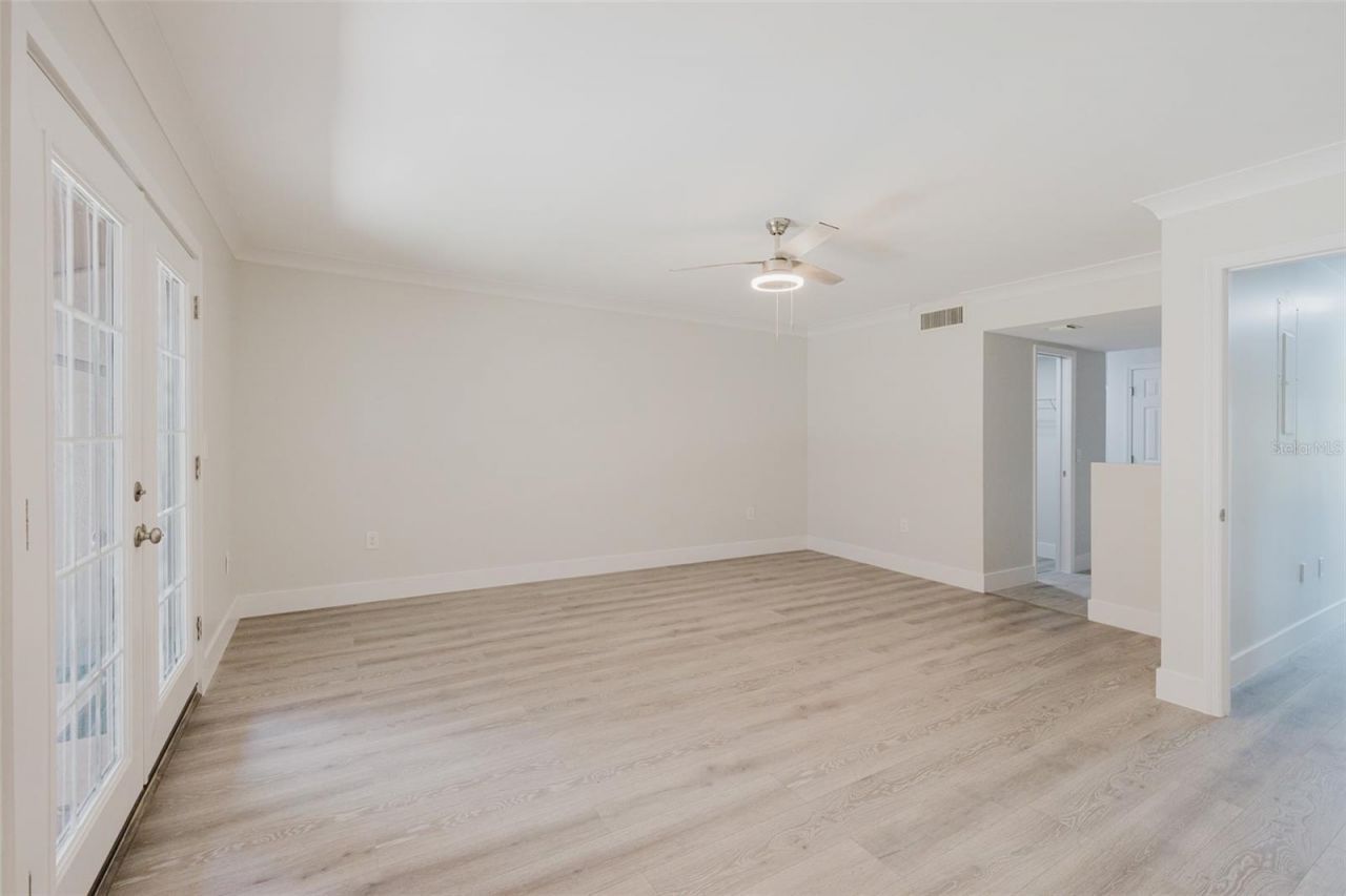 5604 Doral Drive, Sarasota, FL 34243 Photo