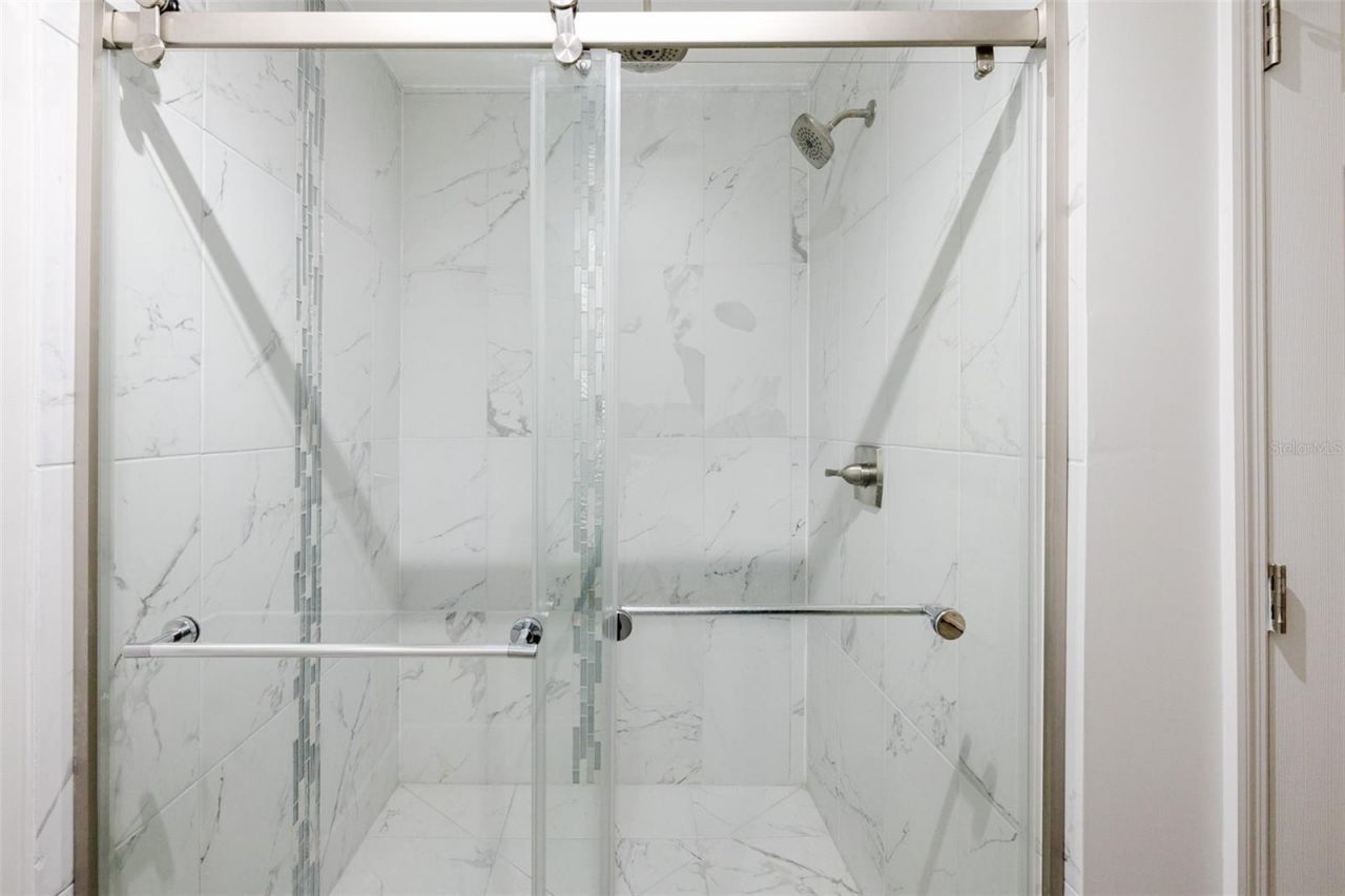 5604 Doral Drive, Sarasota, FL 34243 Photo