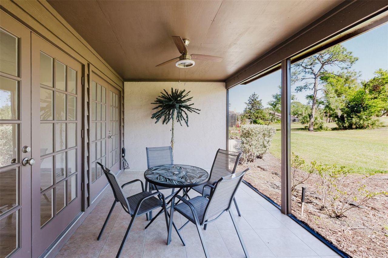 5604 Doral Drive, Sarasota, FL 34243 Photo