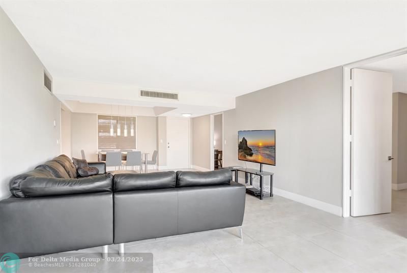 501 SW 11th Pl, Unit 403, Boca Raton, FL 33432 Photo